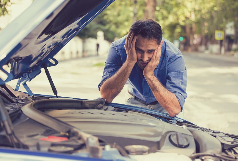8 اشتباه رایجی که به خودرو شما آسیب می زند!